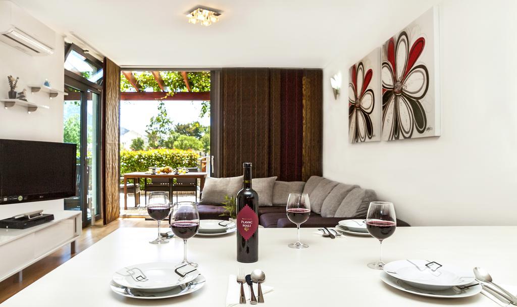Apartment Lejo 奥米什 外观 照片