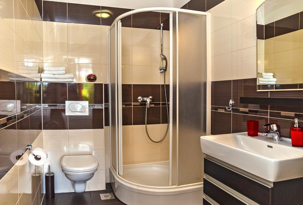 Apartment Lejo 奥米什 外观 照片